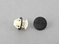 Side Member Trim Fastener. Porsche 991 / 981 Boxster / Cayman / 982 718 2012>> - 98150459700