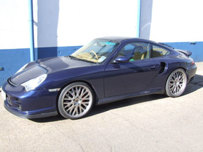 Porsche 996 Turbo fitted with GT2 front bumper 