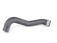 水散热器底部软管返回底部右侧。保时捷 996 Carrera 4S - 99610662678, 99610662677 水散热器底部软管返回底部右侧。保时捷 996 Carrera 4S - 99610662678, 99610662677