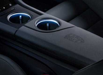 Armrest centre console, upper part. Porsche Taycan LHD Cars - 9J1867165AAA11