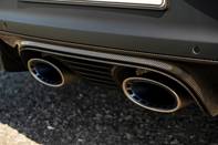 Rivestimento centrale del contorno dello scarico nero opaco, paraurti posteriore. Porsche 9YA Cayenne turbo GT Coupe - 9Y3807644OK1