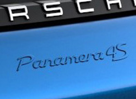 'PANAMERA 4S' Heckplakette, grundiert. Porsche 971 Panamera 2017>> - 971044880G2X, 971044880