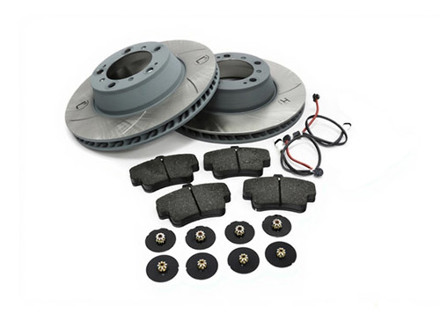 REAR Brake Pads and Slotted Brake Disc Package. Porsche 996 C4S / 996 Turbo - 99661236500, 99661236501, 99635294903, 99635208602, 99635208600, 99635240502, 99635294904, 99635240602, 90026904701, 99906705009, 99635195901