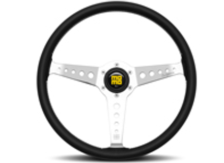 MOMO California heritage steering wheel