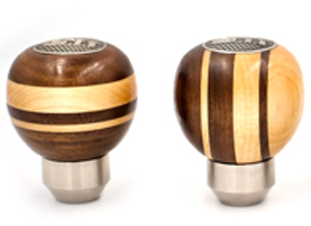 Walnut and maple wood gearshift knob. Porsche 911 / 930 turbo - 91442401800/3, 90142401400, 91442401800, 91142407101, 93042406901, 91142401906, 95042407900