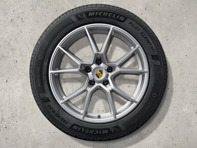 Llantas de aleación Cayenne S Design de 20" y neumáticos de invierno Original Porsche - 9Y0044603B, 9Y0044633B Llantas de aleación Cayenne S Design de 20" y neumáticos de invierno Original Porsche - 9Y0044603B, 9Y0044633B