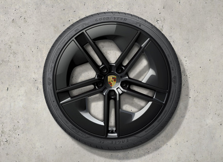 21-inch Taycan exclusive design summer wheel-and-tyre set, painted in black (high-gloss) with Aeroblades painted in blank (high-gloss). Porsche Taycan (MK2) 2024>> - 9J1073663TB - 9J1073663TB