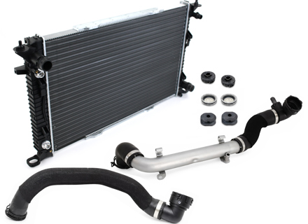 Radiator water / coolant and pipe kit. Porsche 95B.1 Macan S / GTS 3.0L - 9A712125101, 95B122101D, 95B121109E
