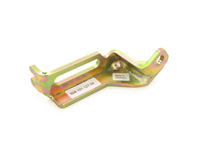 Supporto puleggia alternatore. Porsche 928 - 92810112700 Supporto puleggia alternatore. Porsche 928 - 92810112700