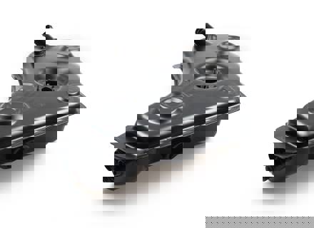 发动机油箱外部注油。1972 年款保时捷 911“油封” - 91120701002, 91120701000, 91120701003, 91120701006 - COL11.1.101, COL111101