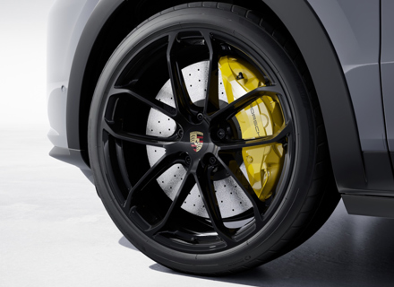 Achteraan 22 inch GT Design lichtmetalen velg, in hoogglans zwart. Porsche 9YA / 9YB Cayennepeper - 9Y3601025AP041, 9Y3601025BA041