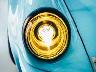 Phares à LED avec réflecteur jaune et verre transparent pour conduite à droite. Porsche 911 / 964 - 91163111202, 91163102300, 91163111200 Phares à LED avec réflecteur jaune et verre transparent pour conduite à droite. Porsche 911 / 964 - 91163111202, 91163102300, 91163111200
