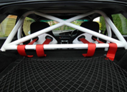 防滚架 6 点螺栓和通用门杆，无天窗。保时捷 944 / 保时捷 968