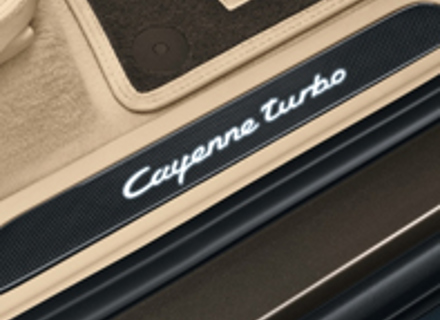 Zijdrempellijsten van carbon met logo, verlicht. Porsche 958 Cayenne MKIII - 95804480012, 95804480016, 95804480036