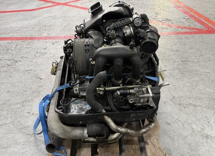 保时捷 993 (911) Carrera 3.6L 发动机、线束和 ECU M64/05 - 99310026405