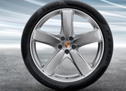 21' Macan Sport Classic  Alloy Wheels & Summer Tyres Original Porsche - 95B044665N