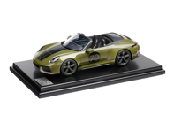 Limited Edition Collector's Model (1:12) - 911 Spirit 70 Collection - WAP0290920T0MH Limited Edition Collector's Model (1:12) - 911 Spirit 70 Collection - WAP0290920T0MH