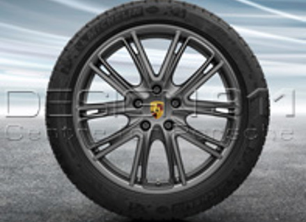 20' Panamera (971) Exclusive Design PLATINUM Alloy Wheels & Winter Tyres Original Porsche - 971044600D