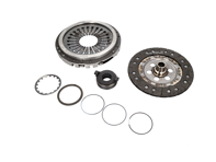 Kit d'embrayage endommagé. Porsche 964 / 993 Carrera : disque d'embrayage SACHS, plateau de pression et butée d'embrayage. - 99311691101, 3000551001, 3082213133, 1864485031, 3151000464, 4200080060, 99311691100