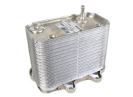 Refroidisseur d'huile de radiateur sur le moteur. Porsche 997 3.8L - 99710702500, 8MO376729621, 8MO 376 729-621, 99710702502 - CLC61000P Refroidisseur d'huile de radiateur sur le moteur. Porsche 997 3.8L - 99710702500, 8MO376729621, 8MO 376 729-621, 99710702502 - CLC61000P