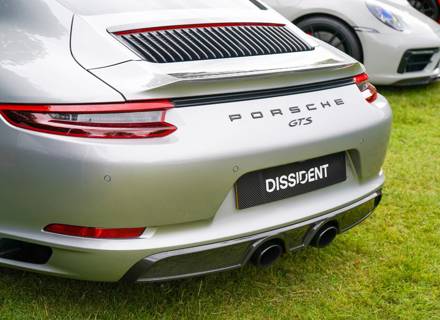 Diffuseur arrière en fibre de carbone. Porsche 991.2 avec échappement sport - 99150581104OK1 - 991.2.24.02.BC, 991.2.24.02.VCG, 991.2.24.02.PR, 991.2.24.02.GB