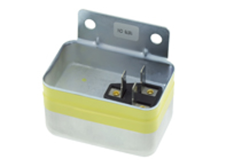 Spanningsregelaar voor dynamo. Porsche 911 1969-81 / 914 >>1971 - 90160320602, 5DR 004 243-111, 5DR 004 243-041, 5DR004243111, 5DR004243041, 0120400665, 0190085001, 0190600001, 0190600002, 0190600004, 0190600005, 0190600006, 0190600007, 0190600008, 0190600009, 0190600010, 0190600011, 0190600012, 0190600013, 0190600014, 0190600016, 0190600018, 0190600020, 0190600021, 0190601001, 0190601002, 0190601003, 0190601006, 0190601007, 0190601008, 0190601009, 0190601010, 0190601012, 0190601013, 0190601017, 0192032001, 0192062001, 01920, 90160320603, 91160320613 - GER024