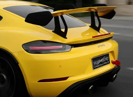 后扰流板鹅颈式增高器套装，3英寸。适用于保时捷718 GT4 RS - 9GT827465D, 9GT827466D - SRRISERCC1