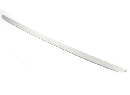 Trim strip for tailgate, Lower, in Platinum Silver Metallic. Porsche 958 Cayenne 2014 - 95851295502M7T