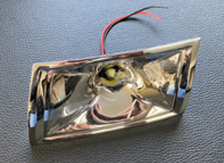 Set di luci laterali per griglia a clacson. Porsche 911/912 69-73 - 90155943103, 90155943203, 91155943103, 91155943203, 1684500376, 1684500386