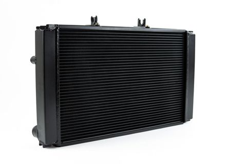 Radiatore centrale in alluminio Acqua/refrigerante. Porsche Boxster 981 / Cayman 981 - 95110603107, 95110603150, 95110603101, 95110603102, 95110603103, 95110603104, 95110603105, 95110603106, 9511060310, 1614200703 - 7088