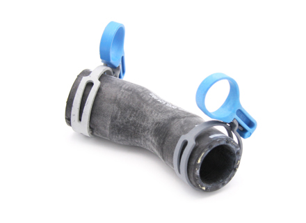 冷却液软管，阀门至水管。保时捷 991.1 / 991.2 - 0PB121082, 9A110661700