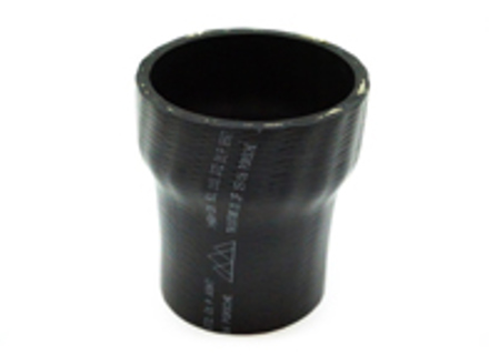 Cuffia di aspirazione - Tubo dell'intercooler alla valvola a farfalla. Porsche 944 - 95111037201, 847603075413 Cuffia di aspirazione - Tubo dell'intercooler alla valvola a farfalla. Porsche 944 - 95111037201, 847603075413