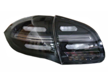 Clear Lens & Black Base Tail Light / Lamps Kit. Porsche Cayenne 958 2011-14 - 95804490026 - DP112-B