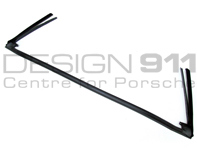 Guarnizione anteriore superiore convertibile a forma di U. Porsche 987 Boxster - 98756132702 Guarnizione anteriore superiore convertibile a forma di U. Porsche 987 Boxster - 98756132702