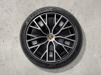 Ensemble de jantes et pneus d'hiver Taycan Turbo S Aero Design de 20 pouces peints en noir (finition brillante). Porsche Taycan (MK2) Cross Turismo 2024>> - 9J1073603FF - 9J1073603FF Ensemble de jantes et pneus d'hiver Taycan Turbo S Aero Design de 20 pouces peints en noir (finition brillante). Porsche Taycan (MK2) Cross Turismo 2024>> - 9J1073603FF - 9J1073603FF