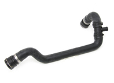 Kühlwasserschlauch oben, Zulauf. Porsche 95B.1 Macan 2.0L - 95B122101A