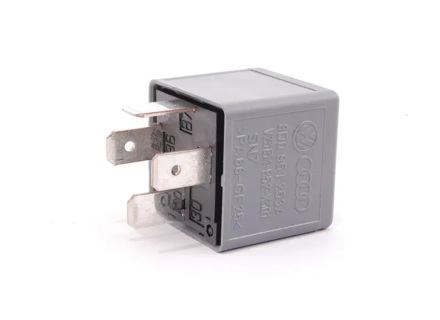 Air suspension compressor relay. Porsche 955 Cayenne - 95561501001