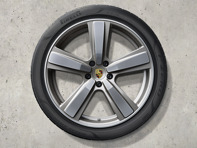Cerchi in lega sportivi dal design esclusivo Cayenne da 22" e pneumatici estivi originali Porsche - 9Y0044663Q Cerchi in lega sportivi dal design esclusivo Cayenne da 22" e pneumatici estivi originali Porsche - 9Y0044663Q