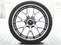 20'/21' 918 Spyder magnesium wheels & summer tyres Original Porsche - 91804460006 20'/21' 918 Spyder magnesium wheels & summer tyres Original Porsche - 91804460006