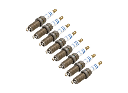 Bougies (8-PACK). Porsche 957 Cayenne Turbo / 958 Cayenne Turbo / Panamera Turbo - 99917022890, 9917023690, 0242240637