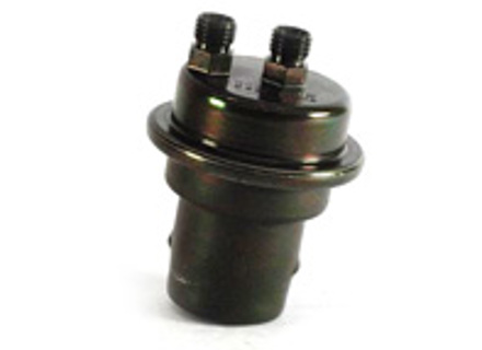 Accumulatore di carburante. Porsche 911/924 - 477209083, 0438170015, 0438170002 Accumulatore di carburante. Porsche 911/924 - 477209083, 0438170015, 0438170002