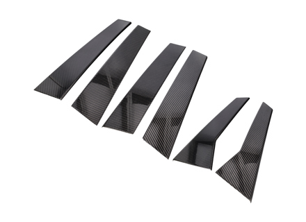 Juego de embellecedores para pilares de puerta en fibra de carbono. Porsche 95B.1 Macan 2014-18 - 95B853317C, 95B853318C, 95B853351C, 95B853352C, 95B853589C, 95B853590C - E436 GLOSS, E436 MATTE