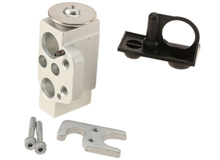Air Con Expansion Valve. Porsche Panamera 970 - 97057362100 Air Con Expansion Valve. Porsche Panamera 970 - 97057362100
