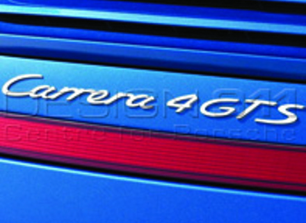 'CARRERA 4 GTS'-embleem achter, ZILVER. Porsche 997.2 - 99755903708