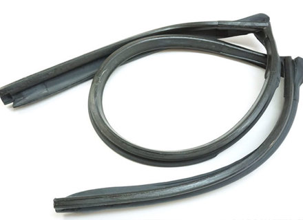 前挡风玻璃防滚架密封条 Targa / Cabrio。保时捷 911 1967-85 - 91156509047