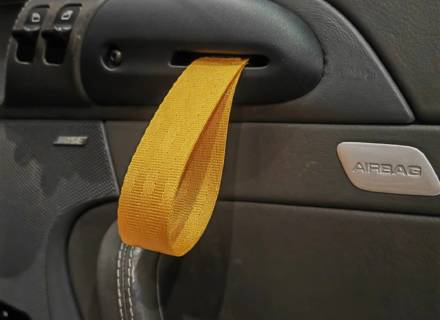 RS Pullstrap Conversion Kit. Porsche 987 Boxster / Cayman / 997 - 997RSKITRED, 997RSKITYELLOW