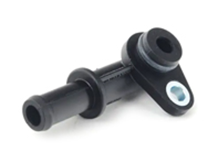 Lichtmaschinen-Kühlschlauch anschließen. Porsche Cayenne / Panamera - 94810646200, 94860301503 - URO-015085