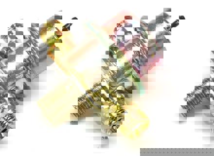 Fuel Pressure Regulator. Porsche 928 / 964 - 92811019804, 0280160297, 92811019825