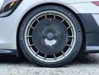 Cerchio posteriore in fibra di carbonio con dischi EVO Aero. Porsche 991.2 GT2 RS