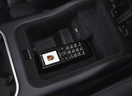 Interface audio universelle (AUX). Porsche 958 Cayenne 2011>> - 95804490116